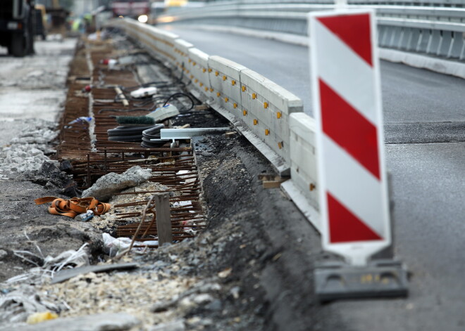 RD ņemot vērā lielāko daļu pārmetumu par pārkāpumiem ielu atjaunošanas darbos