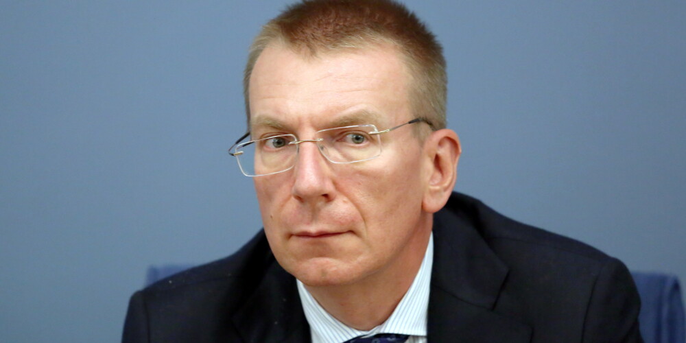 Rinkēvičs un Krievijas vēstniecība Latvijā publiski apmainās ar pārmetumiem