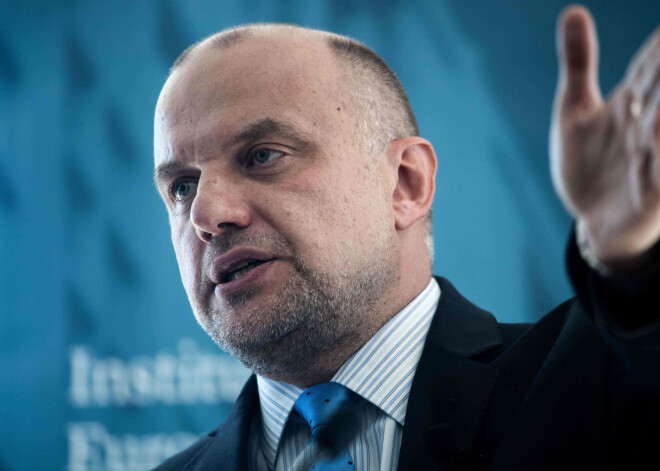Igaunijas aizsardzības ministrs: Krievijas helikopteru bāze Hoglandē nav tik bīstama kā sauszemes spēki pie robežām