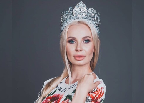 «Миссис Россия-2019» отказалась от мирового конкурса после травли в Сети