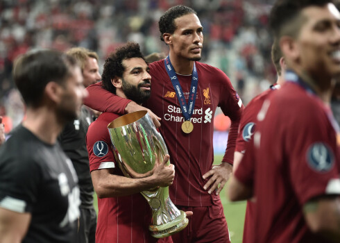"Liverpool" pēcspēles sitienos uzvar "Chelsea" un triumfē UEFA Superkausā