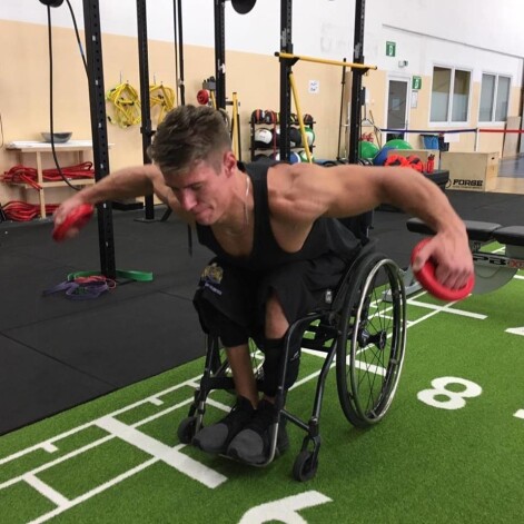 Grūti treniņos, viegli spēles laukumā.