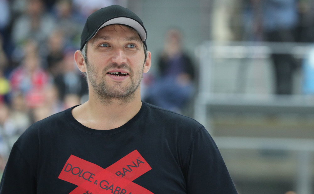 Ovečkins pieļauj spēlēšanu KHL, lai tiktu uz olimpiskajām spēlēm