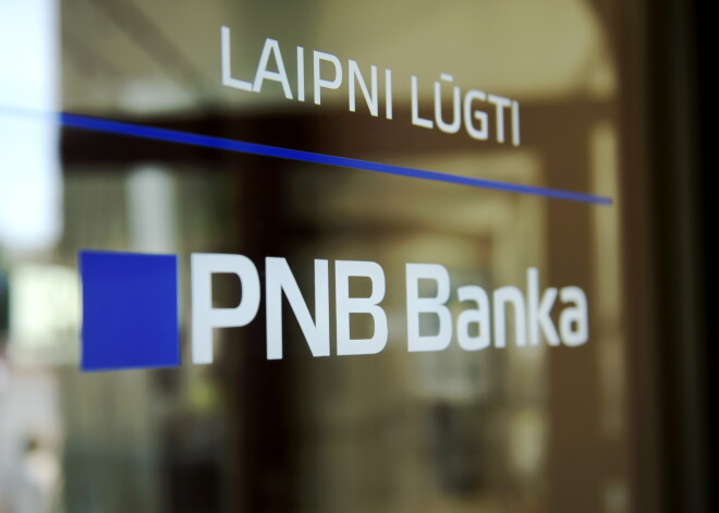Pārtraukta pensiju un pabalstu izmaksa uz "PNB bankas" klientu kontiem