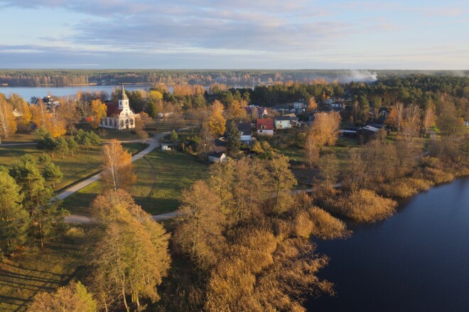 Ar mūsdienīgu dronu lidot patiešām ir ļoti vienkārši, un to, bez mazākā pārspīlējuma, spēj jebkurš.