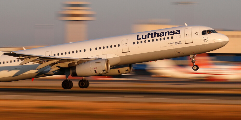 "Lufthansa" vadītājs: jauna ekonomikas krīze nākotnē varētu sevišķi smagi skart Eiropas lidsabiedrības