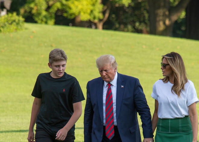 «Мелания, следите за питанием своего сына!»: жену Трампа упрекнули за "лишние" килограммы 13-летнего Бэррона