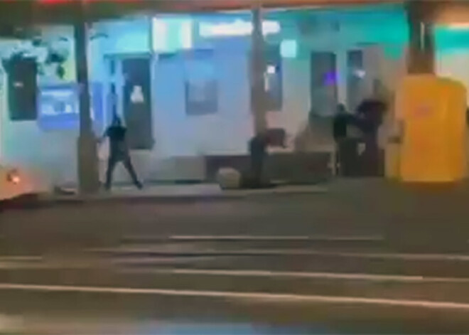 VIDEO: Krasnodaras centrā konflikts starp kaukāziešiem pārvēršas nāvējošā apšaudē