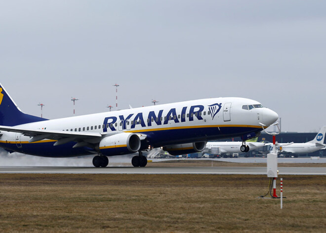 Tiesa bloķē "Ryanair" pilotu šonedēļ Īrijā iecerēto streiku