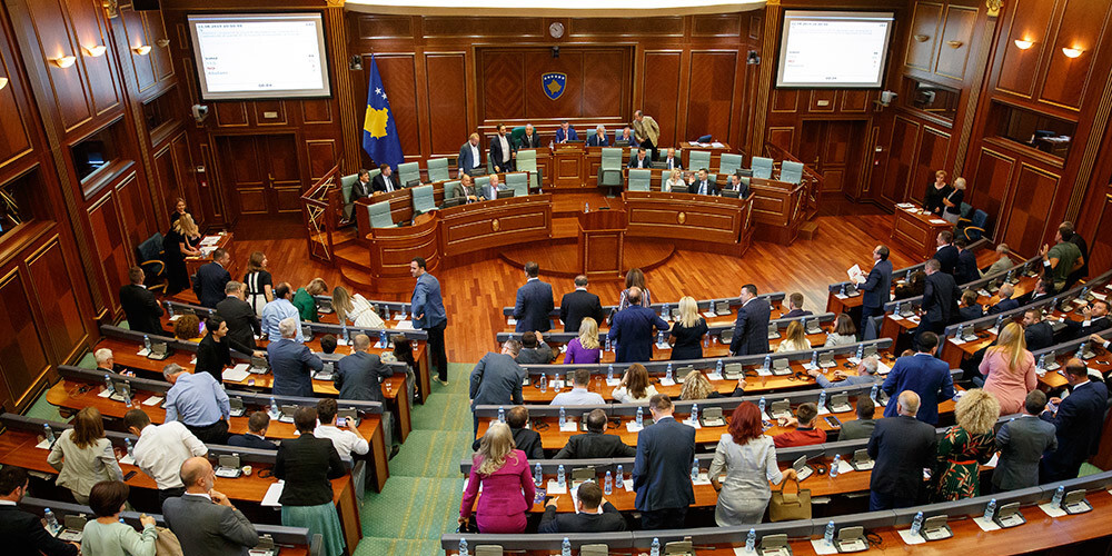 Kosovas likumdevēji nobalso par parlamenta atlaišanu