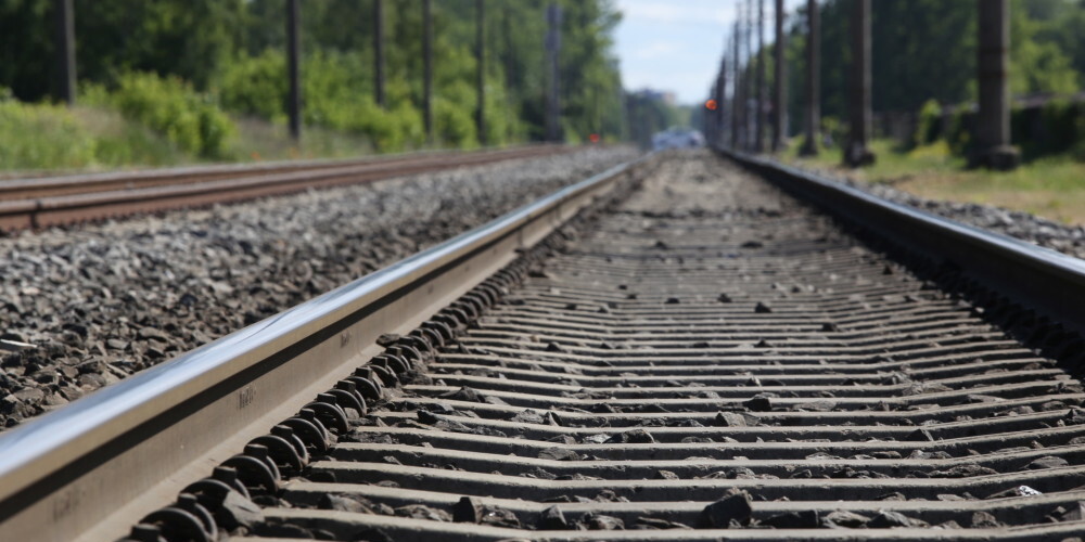 "Rail Baltica" vajadzībām divos projekta posmos paredzēts nojaukt 6 privātmājas