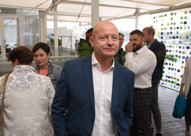 Ģirts Ķesteris prāto, ka cilvēki ir pārāk noslogoti: "Gribētu mazāk strādāt, mazāk tērēt un vairāk dzīvot"