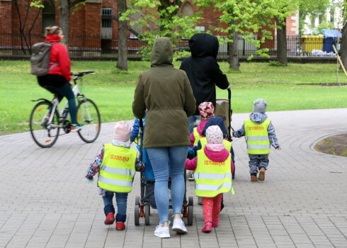 Pirmsskolas un sākumskolas skolotājus aicina pieteikties mācību vizītei Norvēģijā.