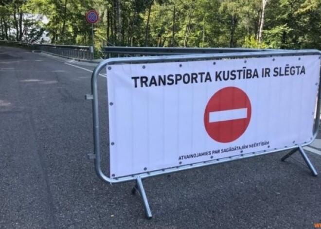 Brūkošais Peldu ielas posms Siguldā slēgts arī gājējiem