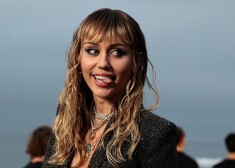 Dziedātāja Mailija Sairusa