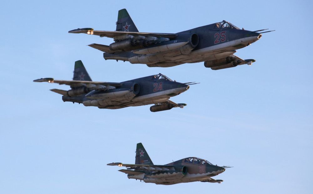 Latvijas robežas tuvumā identificētas piecas Krievijas armijas lidmašīnas