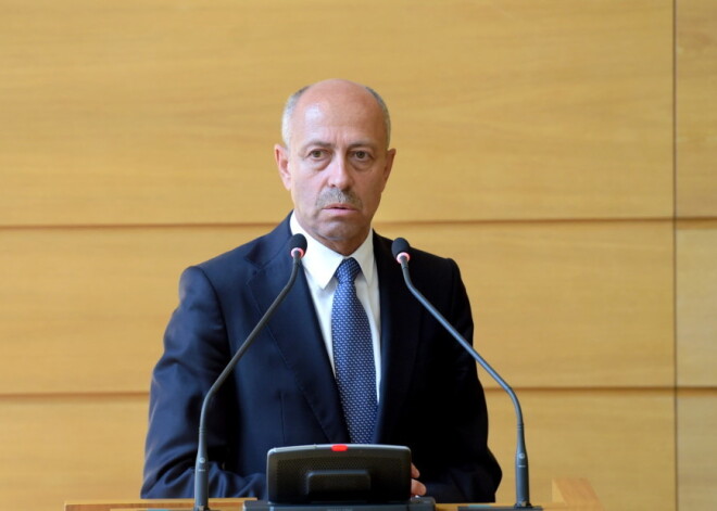 Буров: Бергманис сам должен собрать голоса, чтобы стать третьим вице-мэром