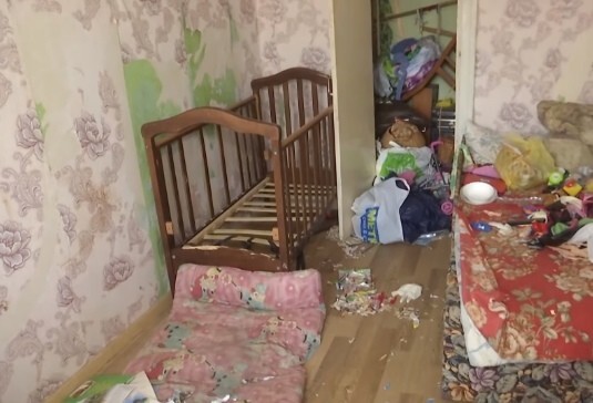Квартира, в котрой пытались выжить маленькие дети