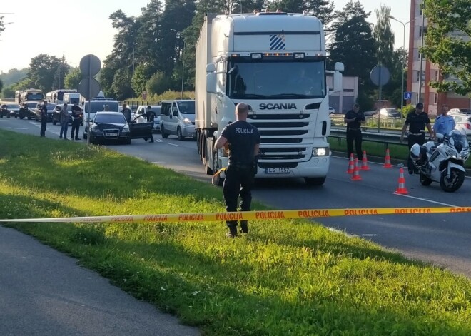 Погоня со стрельбой в Огре: известны результаты экспертизы