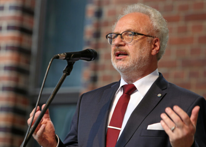 Насколько обеспечен наш президент? Опубликована декларация Эгила Левитса