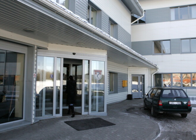 В только что закрытом на месяц родильном отделении Кулдигской больницы обнаружен сальмонеллез