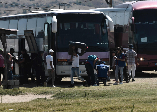 Grieķijas salās atkal ierodas simtiem nelegālo imigrantu