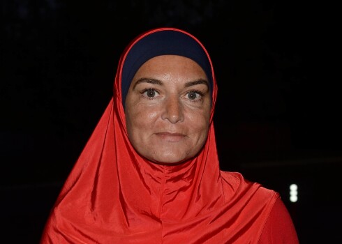 Šineida O'Konora pērn pievērsās islāmam.