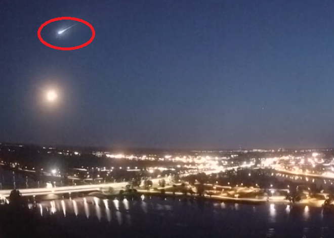 Не метеорит: астроном прокомментировала падение болида на Латвию