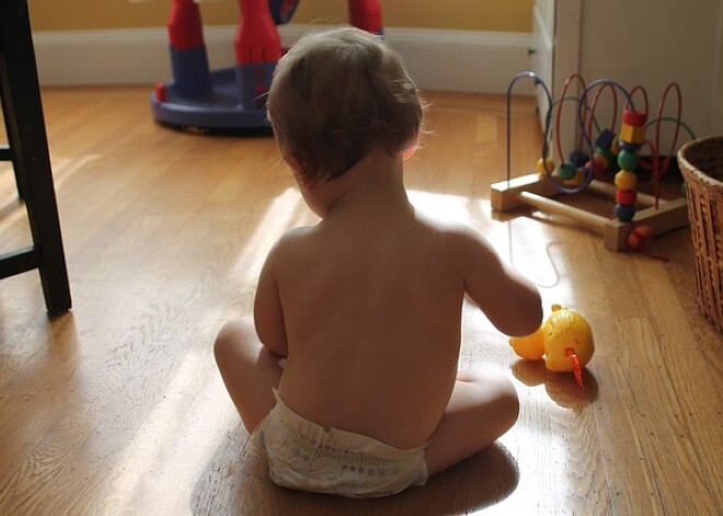 Большинство травм латвийские дети получают дома: 10 советов, как сделать жилище безопасным для ребенка