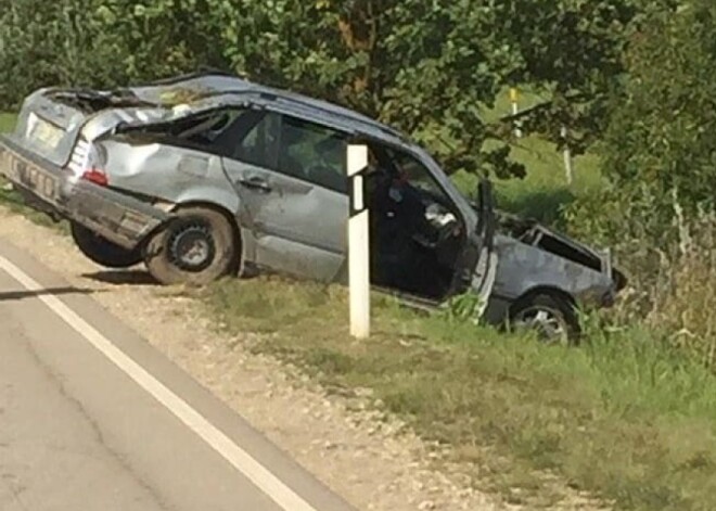 В Латгале в результате автоаварии погиб человек