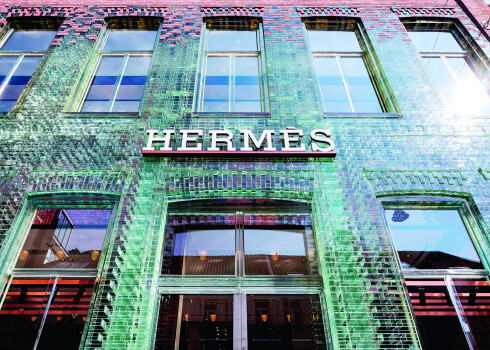 "Hermès" Amsterdamā pārcēlies uz jaunu mājvietu - Kristāla namiem