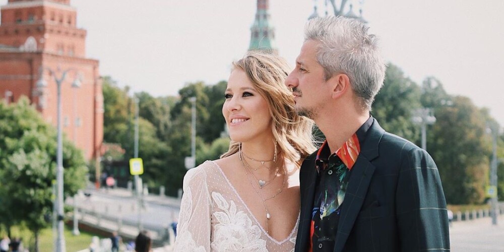 Ksenija Sobčaka atkal kļuvusi par precētu sievu