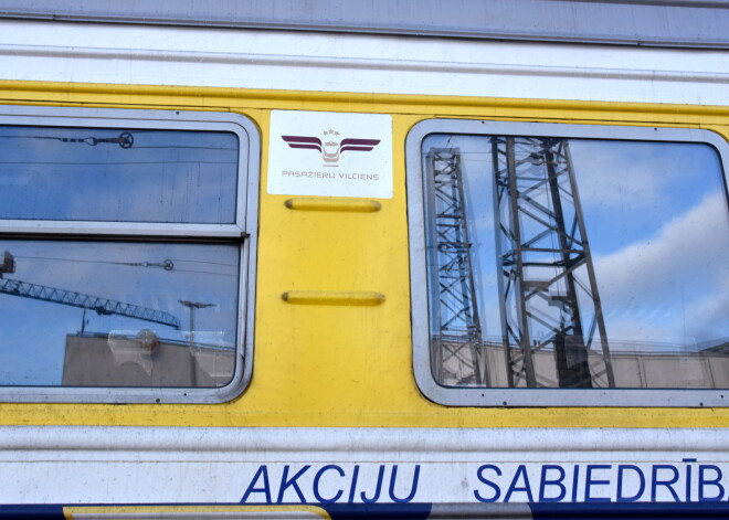 Iespējams, vilcienu konduktori drīkstēs neprast labi runāt latviski