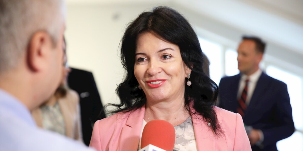Labklājības ministre Ramona Petraviča.