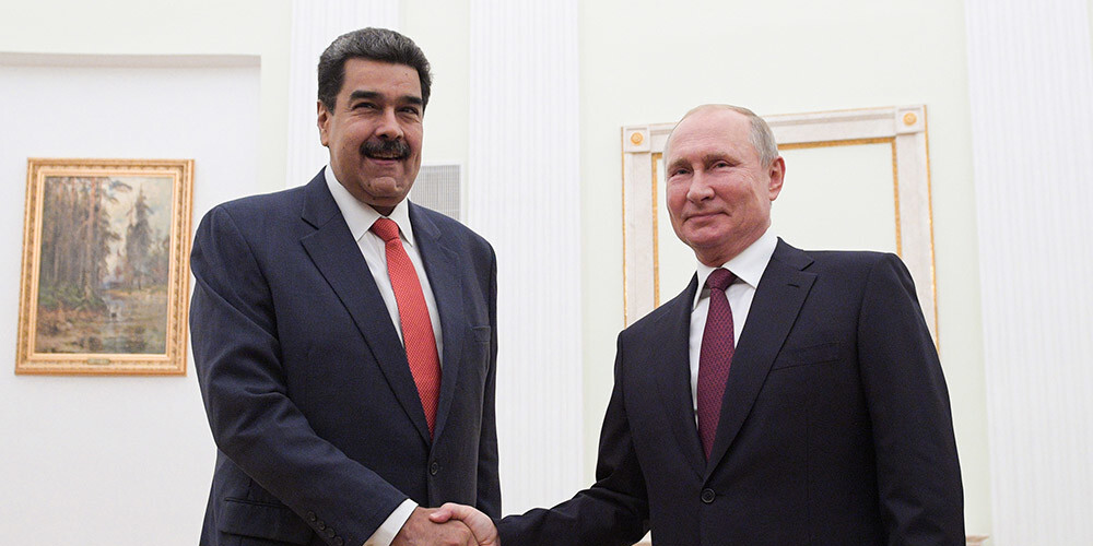 Maduro Kremlī, tiekoties ar Putinu, paziņo: "Kopā mēs varam pārvarēt jebkuras grūtības"
