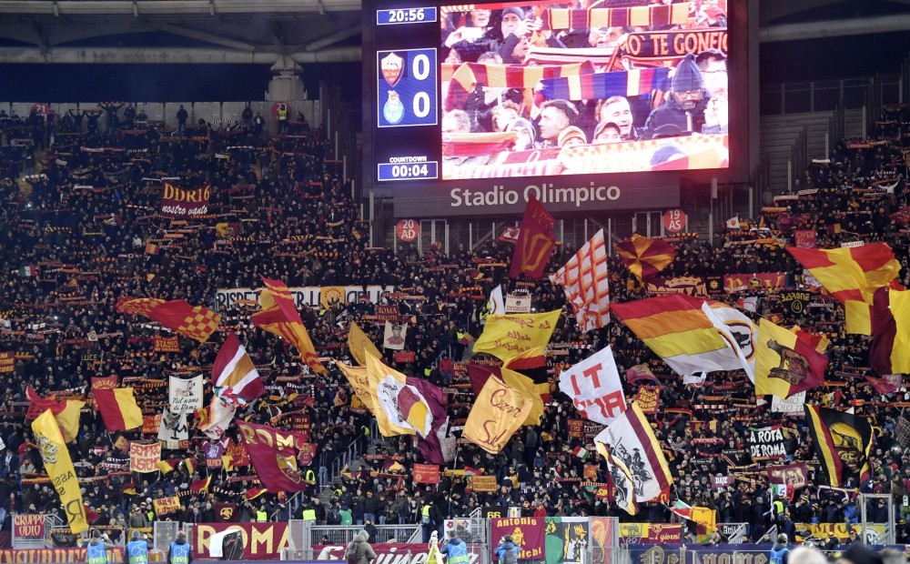 Itālijas futbola kluba fans saņem mūža diskvalifikāciju
