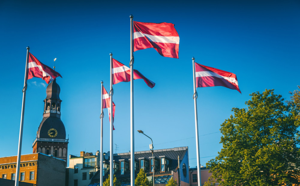 Поздравляю всех латышей и латвийцев с Днем независимости Латвии!