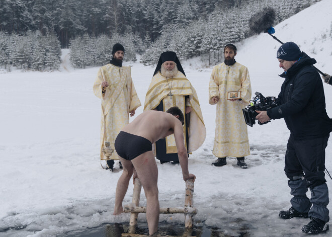 Juris Kursietis drāmas "Oļegs" aktierim licis filmēties stindzinošā aukstumā