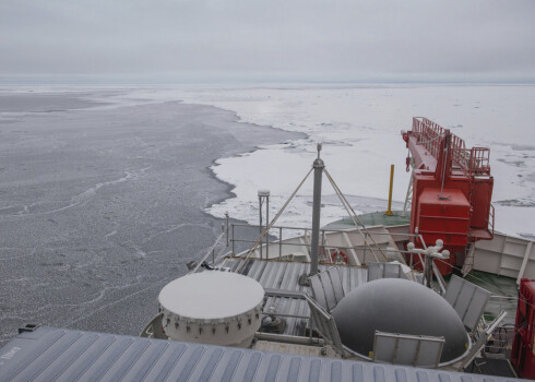 Zinātnieku ledlauzis "Polarstern" atradis gana labu ledus gabalu dreifēšanai cauri Arktikai