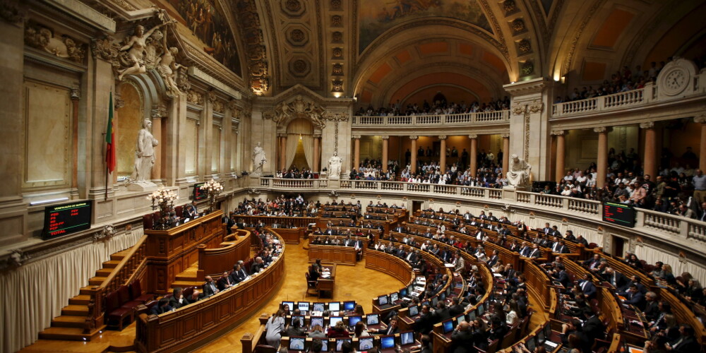 Portugālē notiek parlamenta vēlēšanas