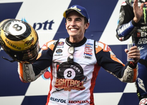Markess četrus posmus pirms sezonas beigām nodrošina savu sesto "MotoGP" čempiontitulu