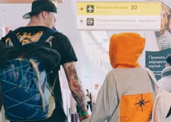 Jānis Timma publicē foto ar noslēpumainu sievieti