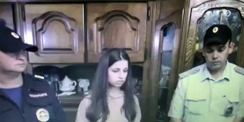 Publicēts VIDEO ar māsu Hačaturjanu pirmo pratināšanu pēc tēva slepkavības