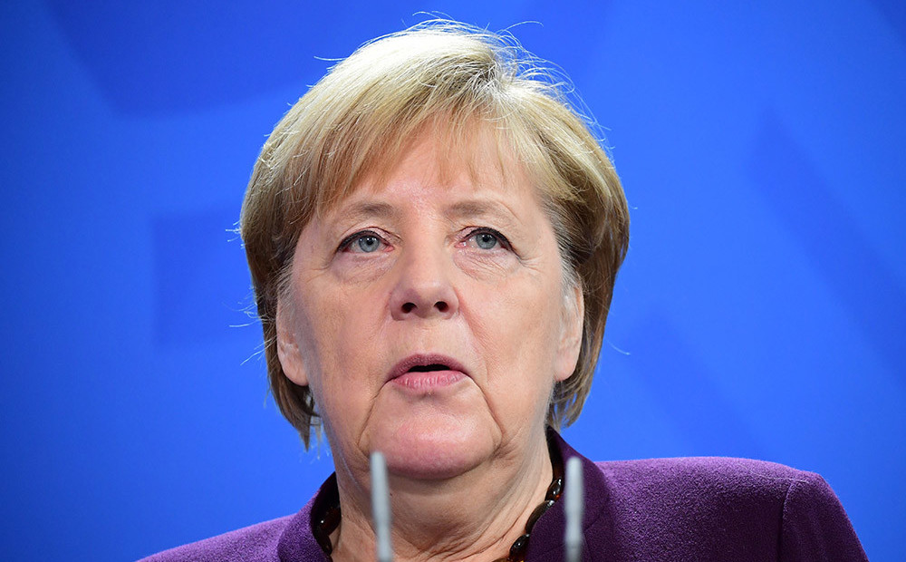 Merkele aicina mainīt dzīvesveidu cīņā ar klimata pārmaiņām