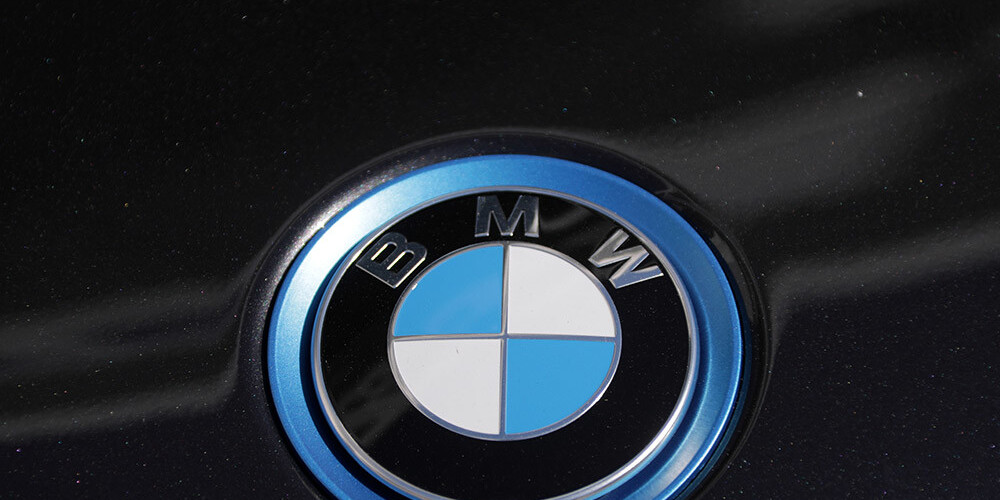 BMW atpakaļskata kameru defektu dēļ ASV atsauks 260 000 automobiļu