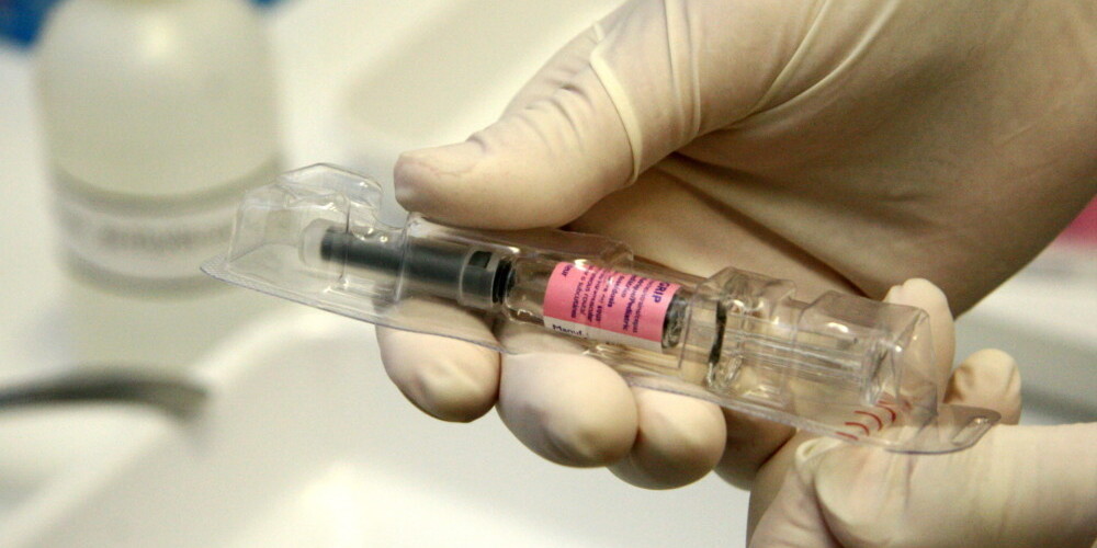 В этом сезоне в Латвию доставят 135 тыс. вакцин против гриппа