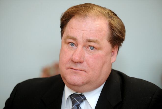 Rūjienas domes priekšsēdētājs Guntis Gladkins: „Aicinām VARAM pārskatīt administratīvi teritoriālās reformas modeli”.