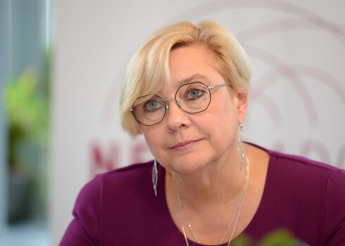 Nacionālās elektronisko plašsaziņas līdzekļu padomes vadītāja Dace Ķezbere.