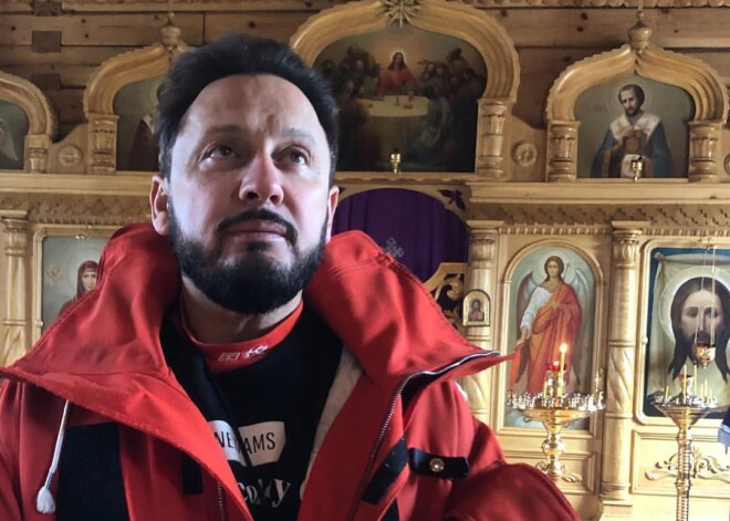 Стас Михайлов призвал помолиться за здоровье Анастасии Заворотнюк и прекратить обсуждать ее болезнь