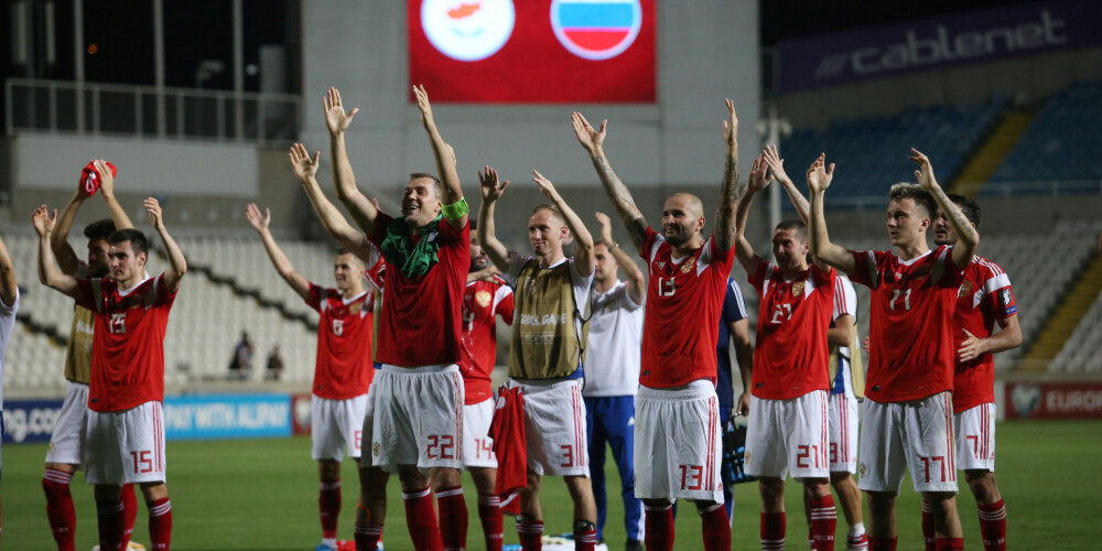 Krievijas futbolisti nodrošina ceļazīmi uz Eiropas čempionāta finālturnīru